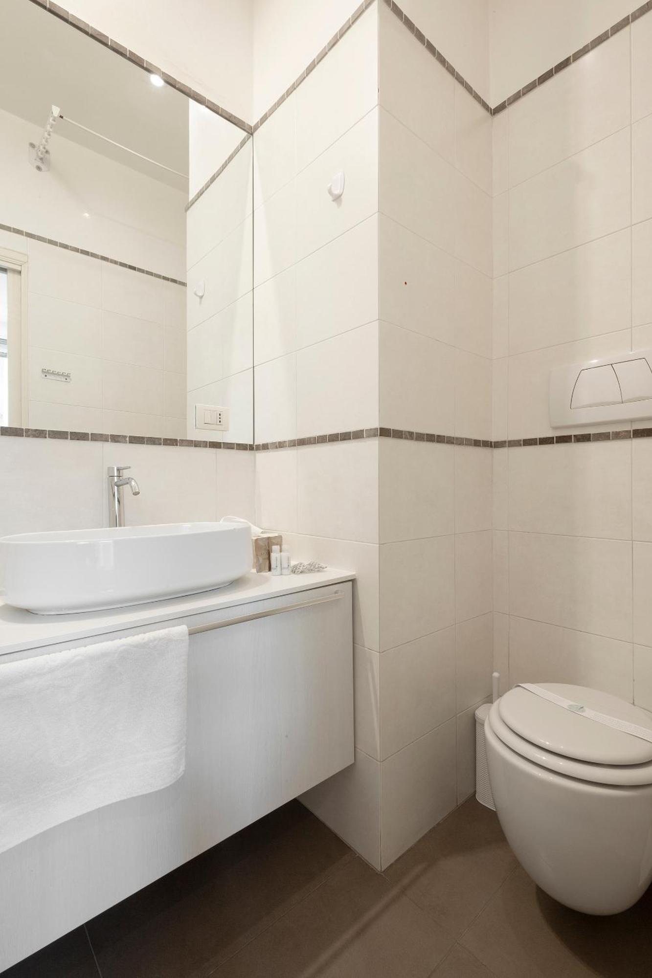Vittore Rooms & Apartment Мілан Екстер'єр фото