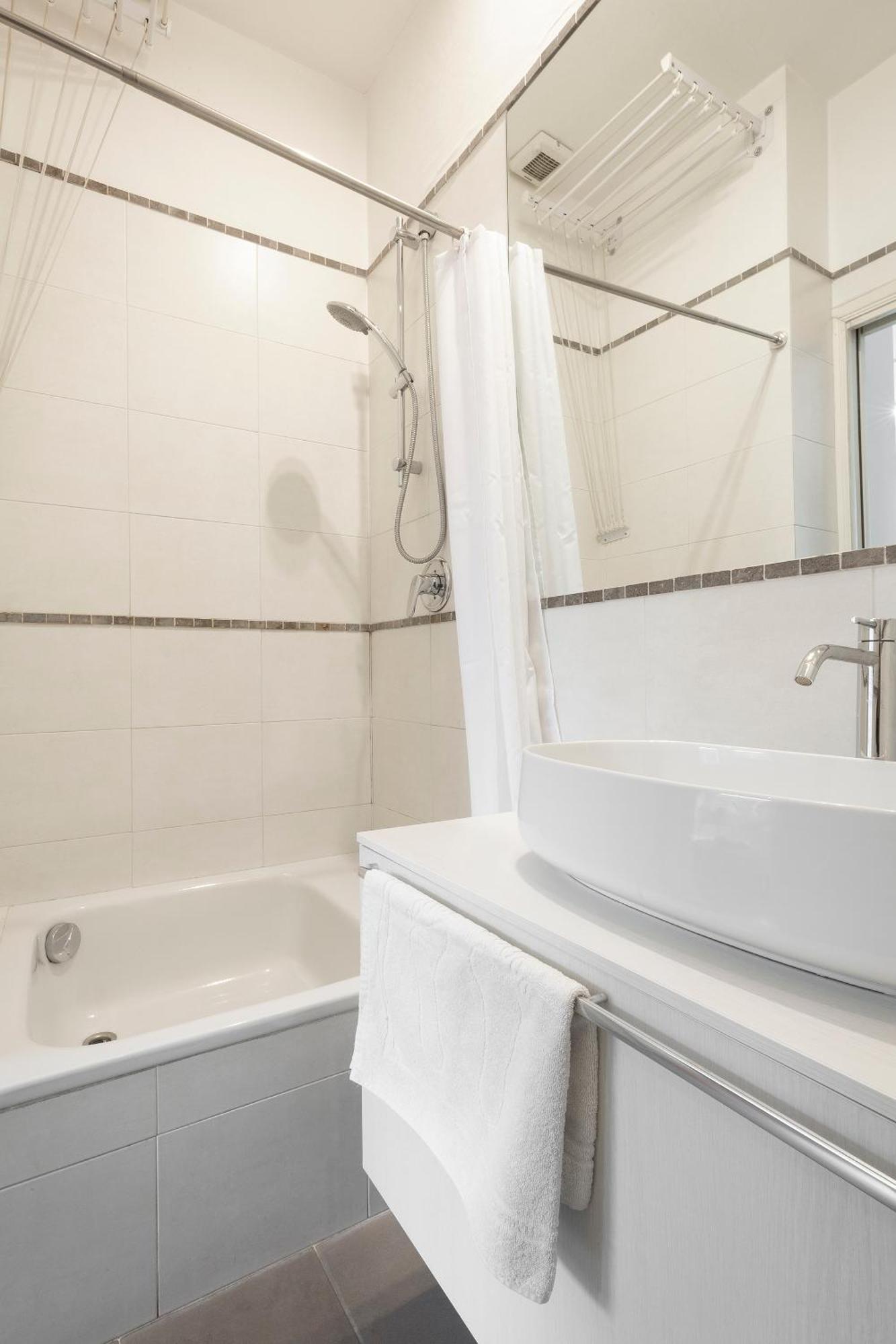 Vittore Rooms & Apartment Мілан Екстер'єр фото